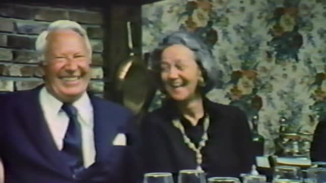 John Kenneth Galbraith - The Age of Uncertainty - 14