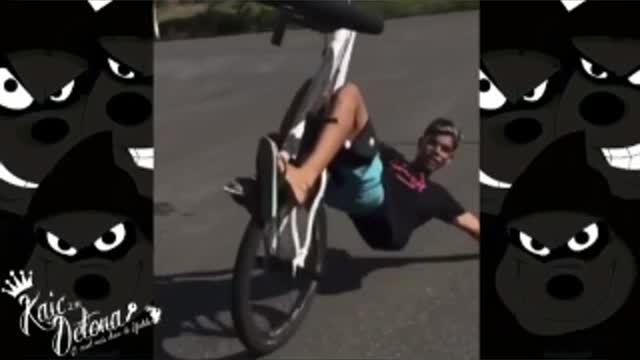 Bicycle falls