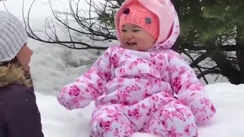 Adorable Babies Reaction To Things