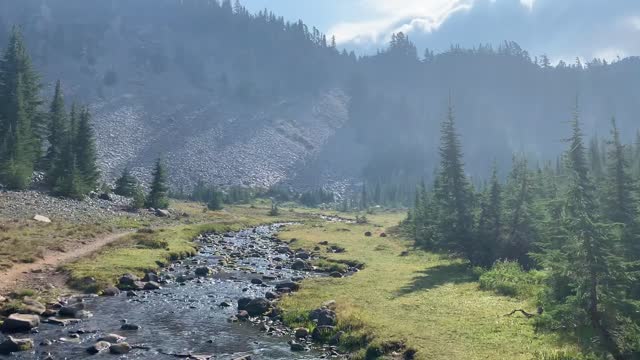 Central Oregon - Three Sisters Wilderness - Crossing Obsidian Creek ABOVE Obsidian Falls!