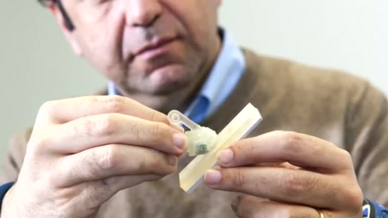 Bionic fingertip gives a sense of touch to amputee