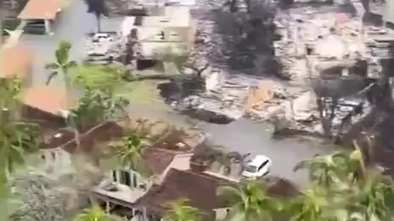 Maui Fires: SOMETHING WRONG WITH THIS! WATCH!