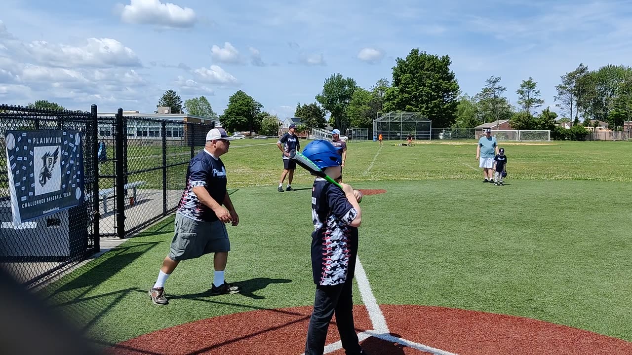 Spencer playing baseball VID_20220529_110956