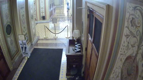 0123USCS01NorthDoorAppt.Desk_2021-01-06_03h58min10s910ms.mp4