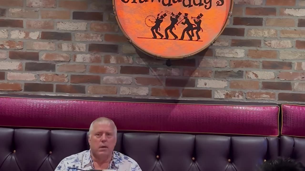 #KSEE24 visits with Keith at Crawdaddys