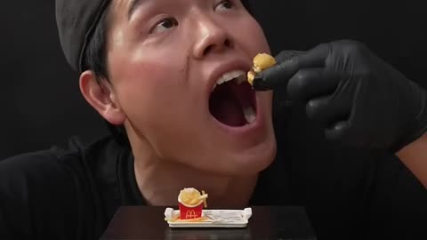 Tiny_Big_Mac_Meal_🍔🍟_‪@TastemadeJapan‬
