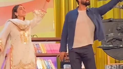 Vicky Kaushal dances with Sara Ali Khan