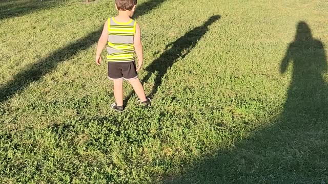 Smooth dancing toddler