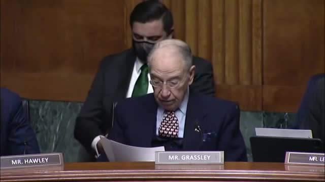 'It's Not About Punishing Successful Companies': Sen. Grassley Touts Bipartisan Big Tech Bill