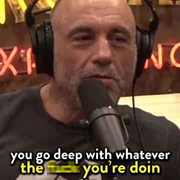 I like to be a peepin' tom if I can Theo Von with Joe Rogan