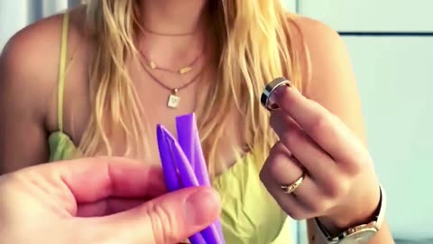 Mind-Blowing Magic Trick That Left Her Speechless! 🤯✨