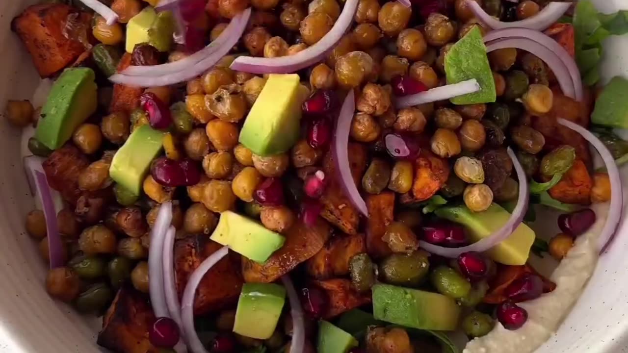 Crunchy roasted edamame & chickpeas