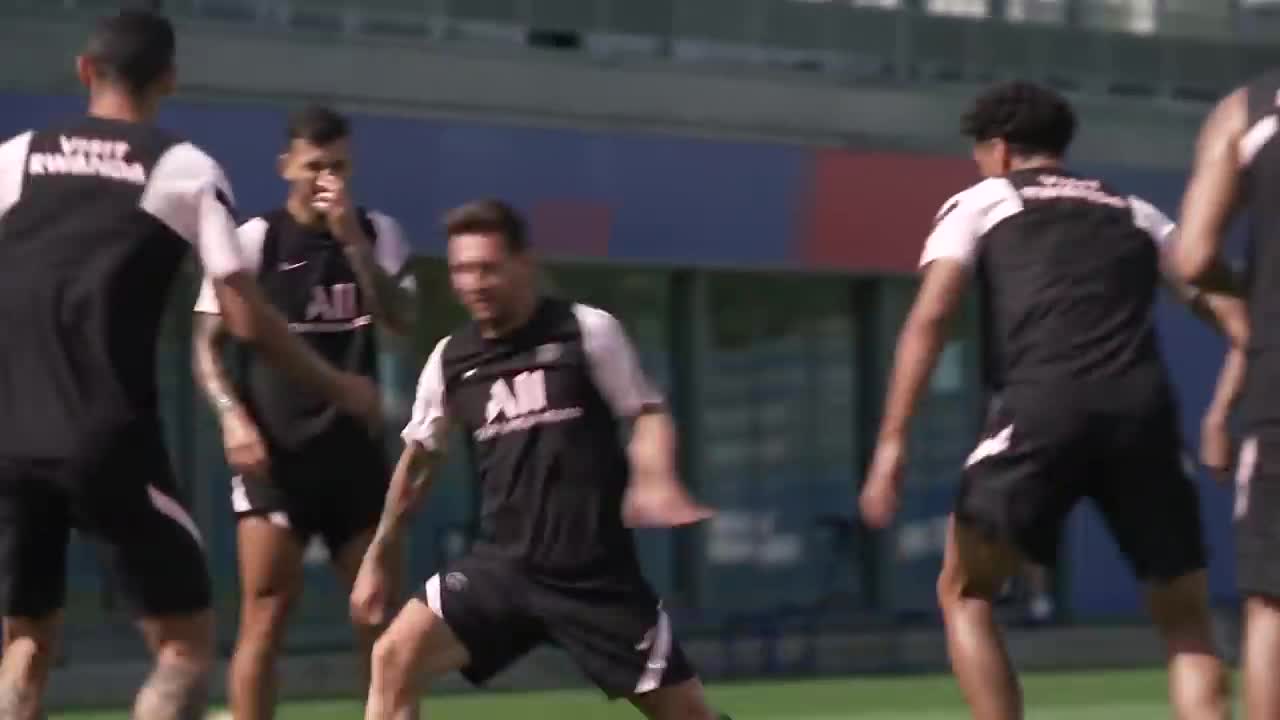 Messi first training