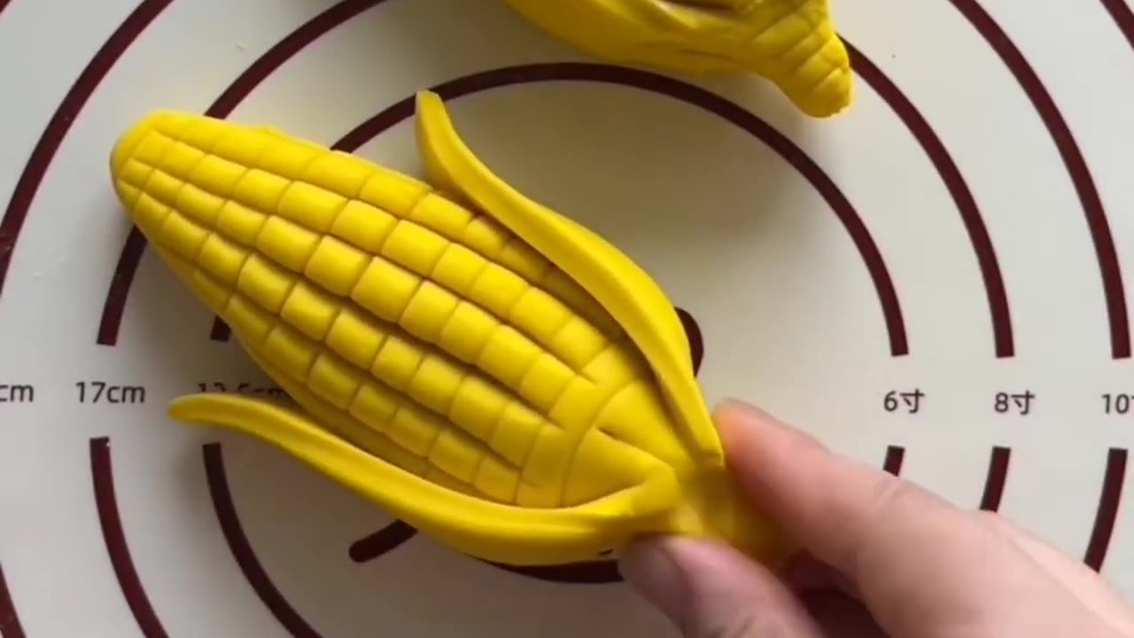 Beautiful Satisfying Art From Pastry Tutorial-12