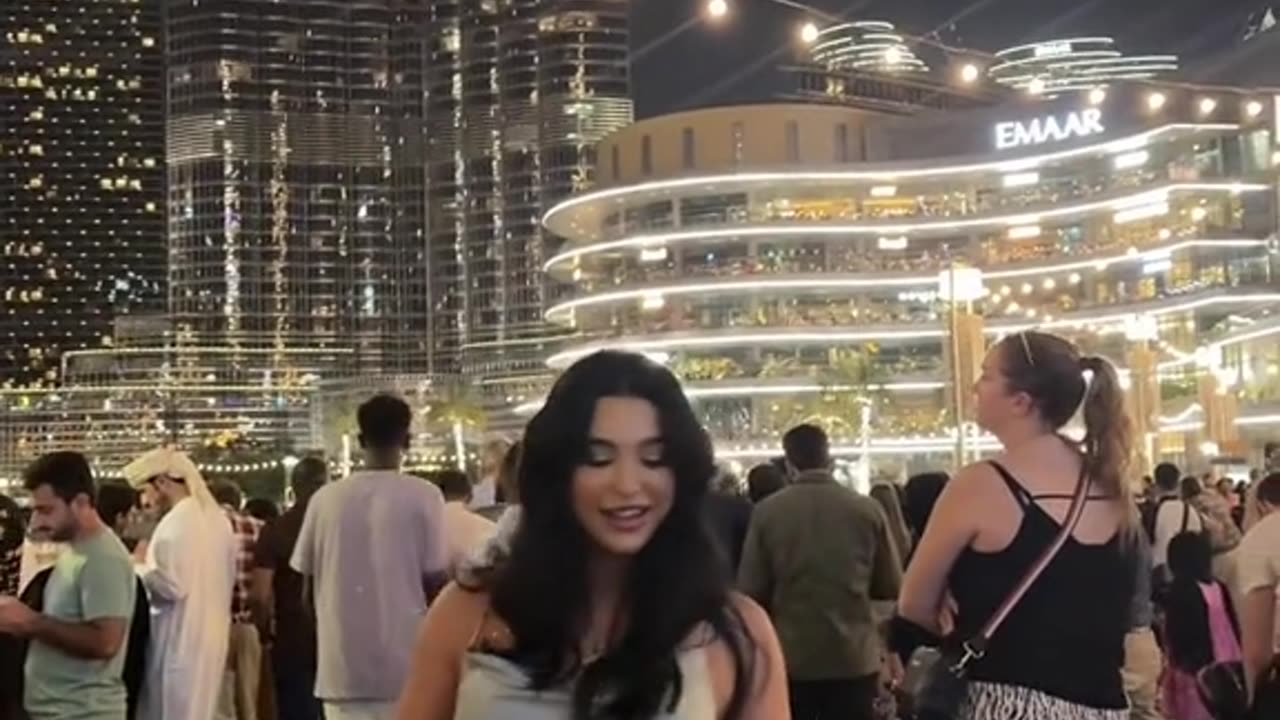 Viral Dubai girl