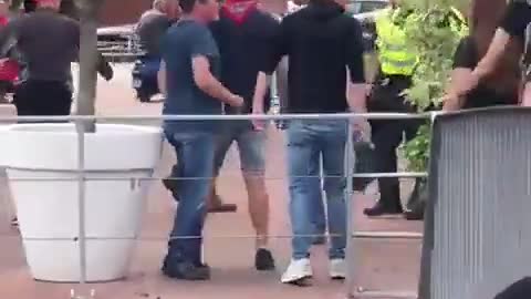 Niederländische Bürger wehren sich erfolgreich gegen Gängelung der Polizei