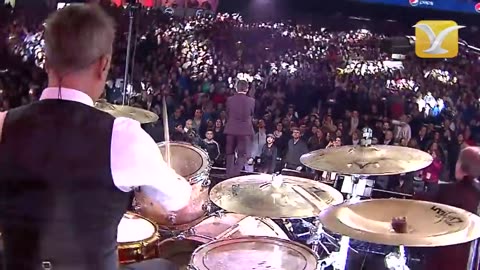 Rick Astley - Never Gonna Give You Up - Festival de Viña del Mar 2016 HD