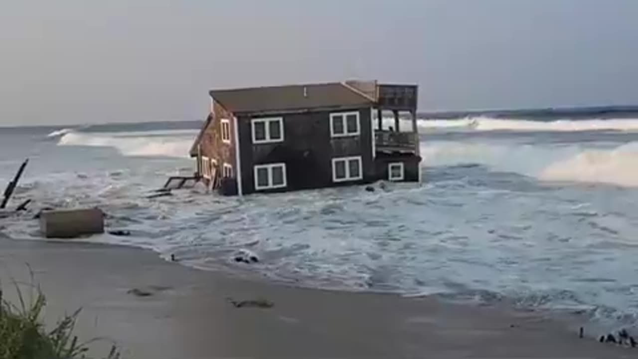 Ernesto Swathing By Outer Banks