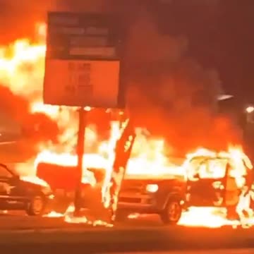 FLASHBACK: Car Source of Kenosha one night before the owners asked for armed security to watch their property, one of those armed people was Kyle Rittenhouse