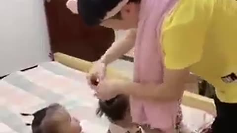 Funny babby ,🤣