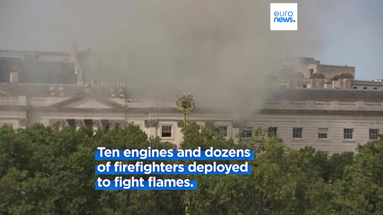 Fire breaks out at London's Somerset House