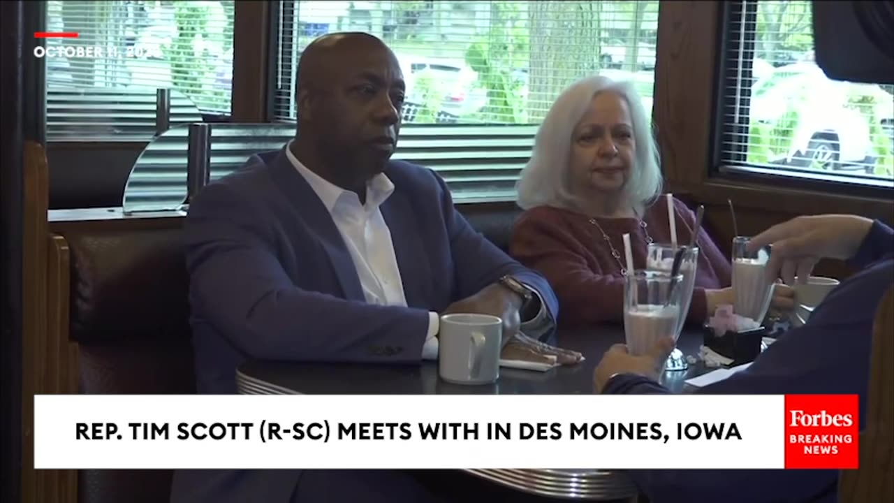 Tim Scott Speaks To Jewish Voters About Israel-Hamas War In Des Moines, Iowa