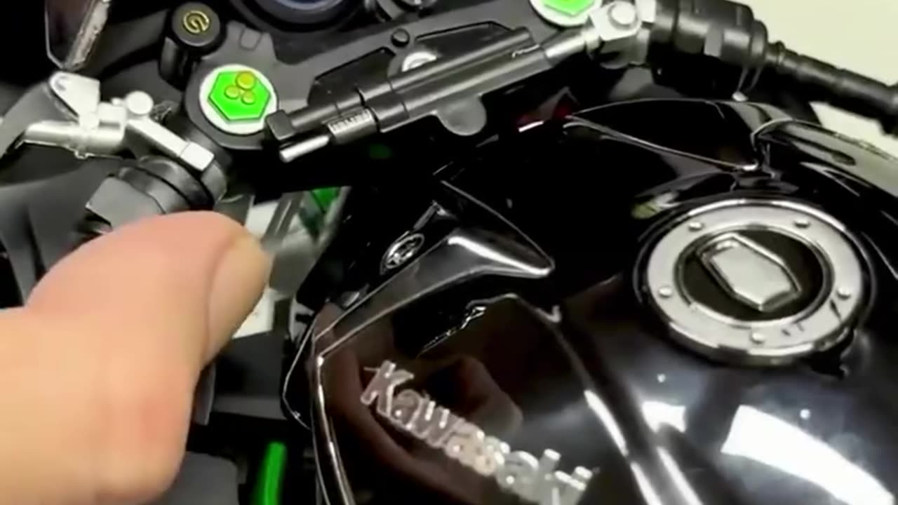 Kawasaki Ninja Motor Model