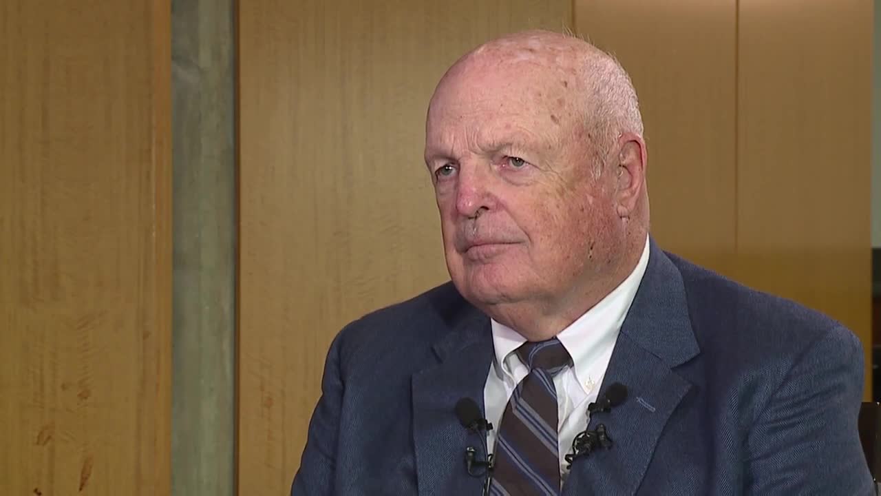 RAW VIDEO: Bengals owner Mike Brown says keeping Burrow in Cincinnati is a main priority