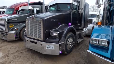 Kenworth trucks gathering together in Texas
