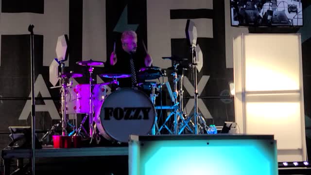 Fozzy "The Vulture Club"