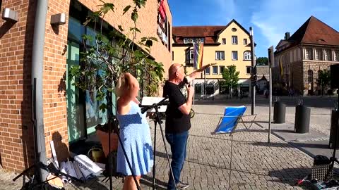 Wieder miteinander reden - Mahnwache Nr. 143 in Schwäbisch Gmünd am 14.06.2022