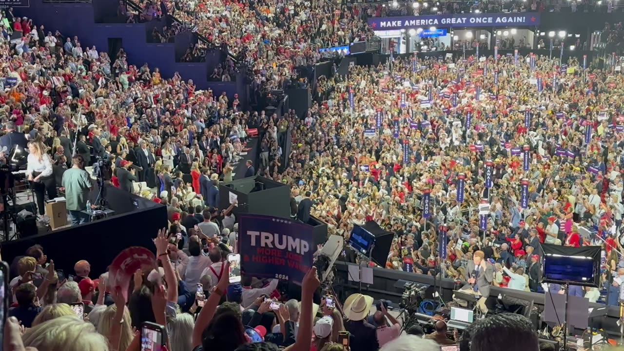 RNC convention- Trump arrives, part 3 and cheered by crowd.