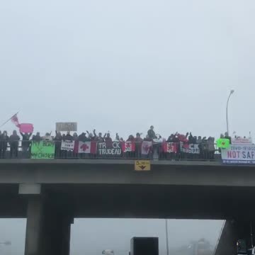 Canadians Supporting our Truckers