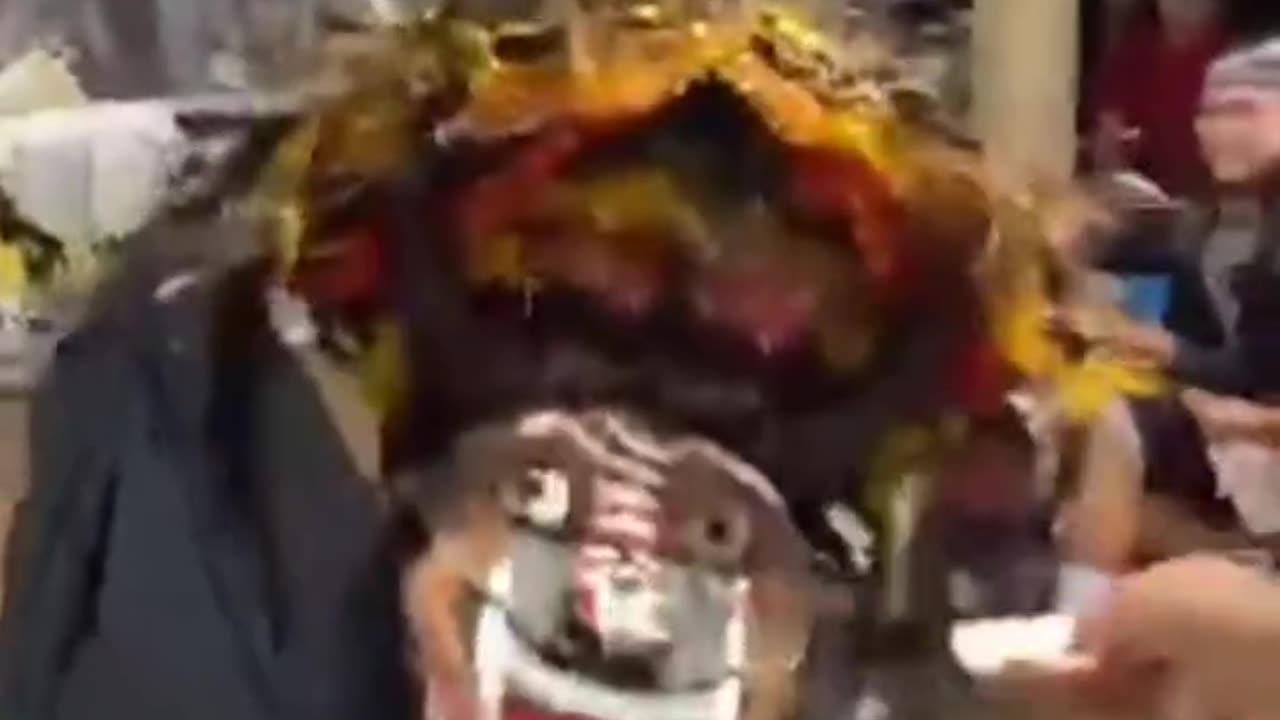 WOW ATTACK PERSON !!! TRADITIONAL CULTURE IN INDONESIA