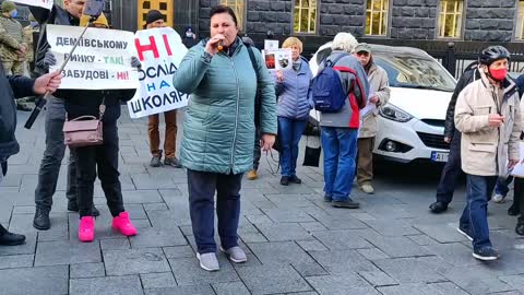 Киев. Выступление31 - Ольги из Херсонской обл - на митинге.