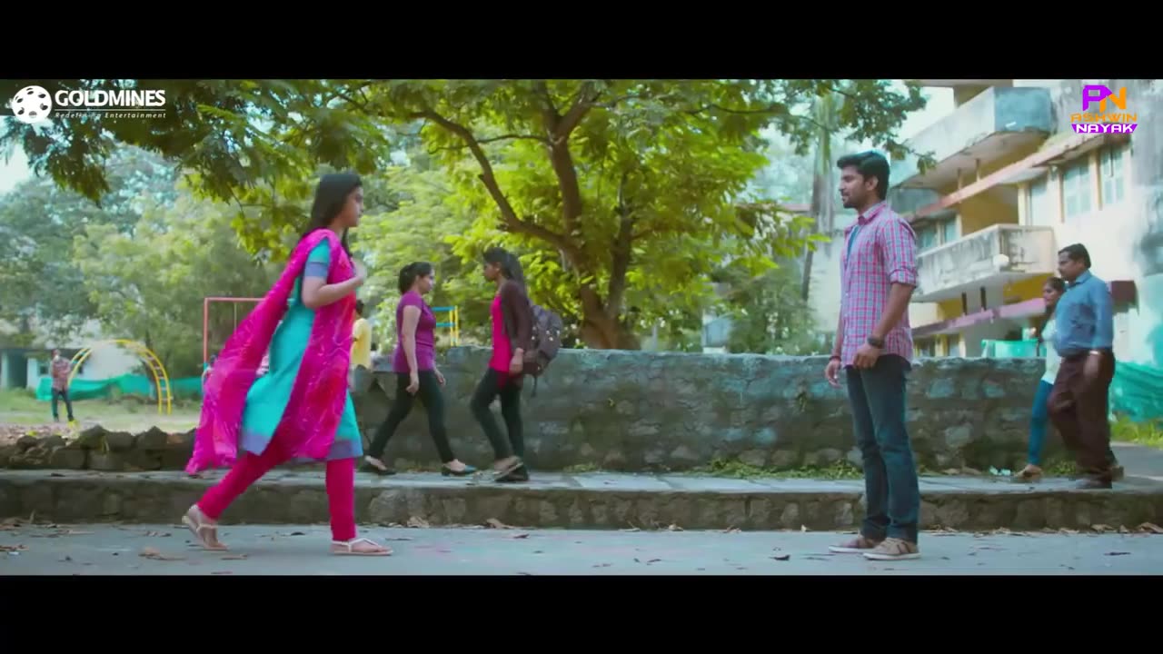 Super_khiladi_love-status_nenu_lokal_movie_keertisuresh