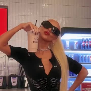 Christina Aguilera showcases lithe frame for Barry's workout