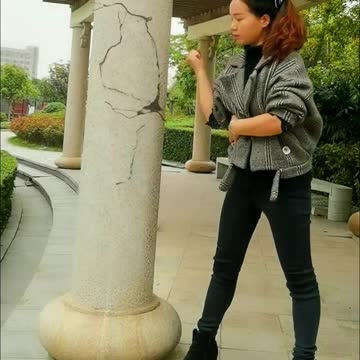 This special effect is too fake.