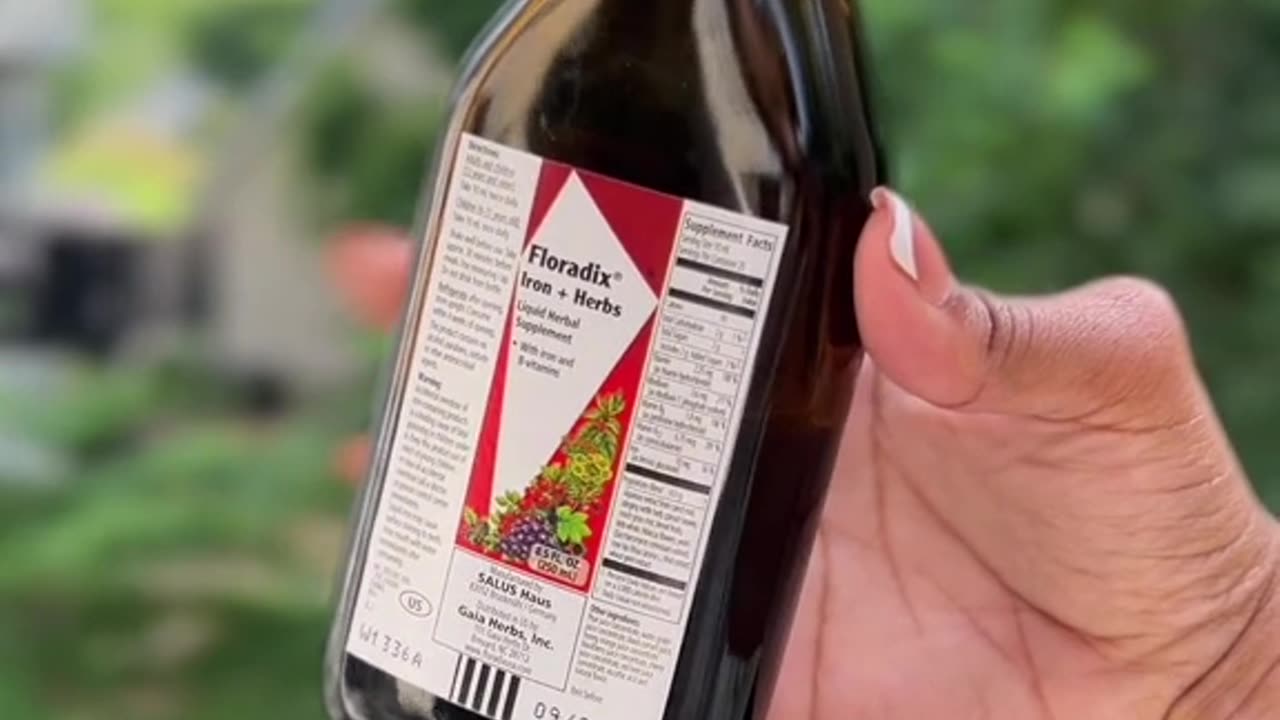 These are the vitamins I take for healthy hair, gut, and skin