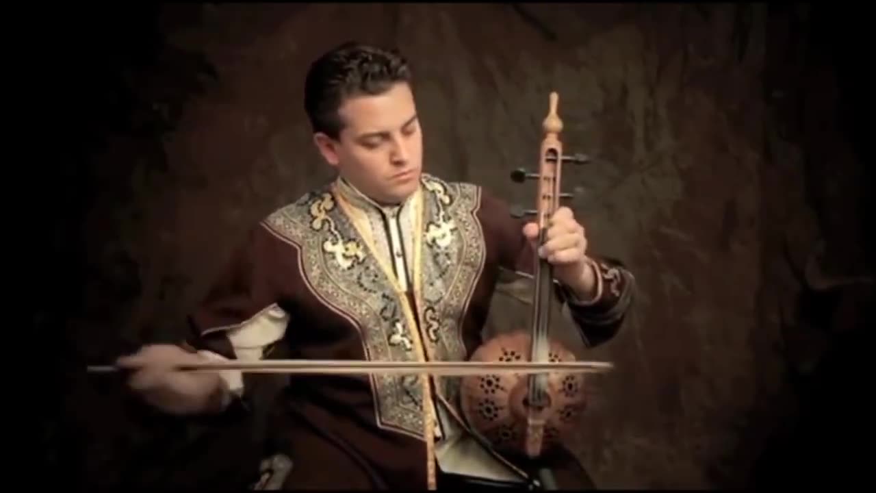 Ay İşığında by İmamyar Hasanov and Nərminə Məmmədova