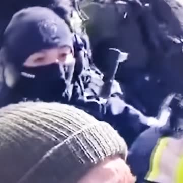 Ottawa police attacking protesters