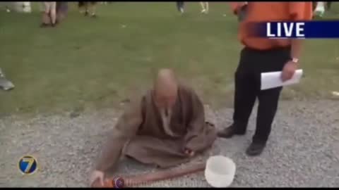 Can you guess the trick being used or he real?