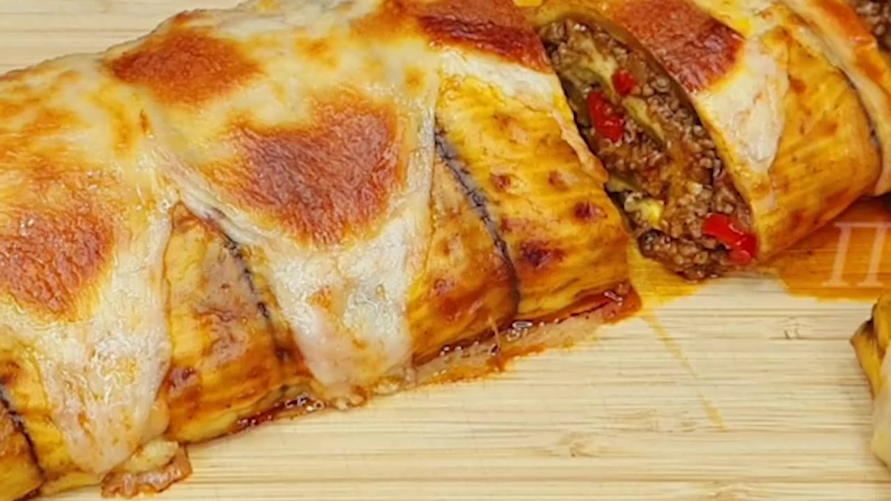 This ROLL is so delicious you can make it over and over again! Super delicious easy recipe!
