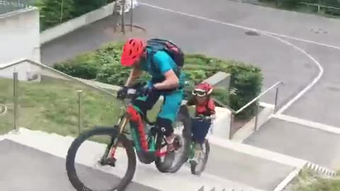 DAD AND KID ! AWESOME VIDEO
