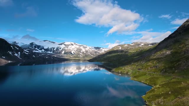 Beautiful and amazing aerial footages of Mountains, Lakes - Sleep and Relax Music Screensaver