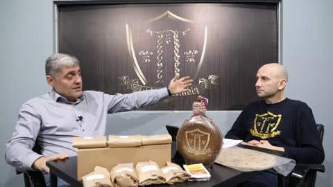 O Staljinu, Lenjinu, i komunjarama svuda (Miroljub Petrović)