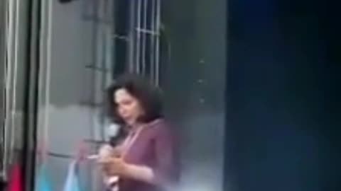 Um vídeo falando sobre vacina