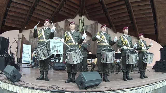 Солдатушки браво ребятушки. Барабанный бой!