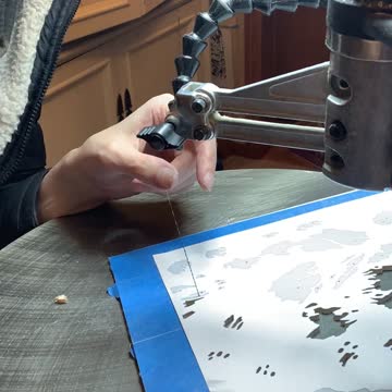 Scroll Sawing a snow 🐆