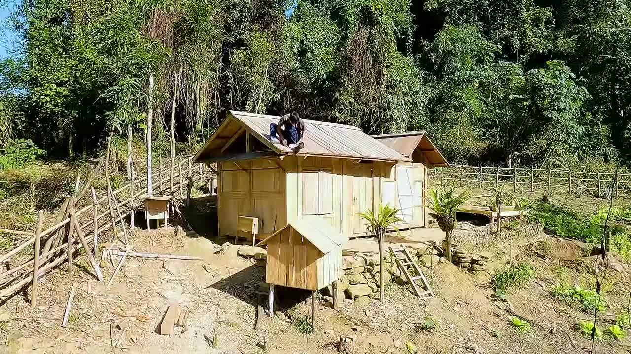 behind the restaurant to a small remote courtyard